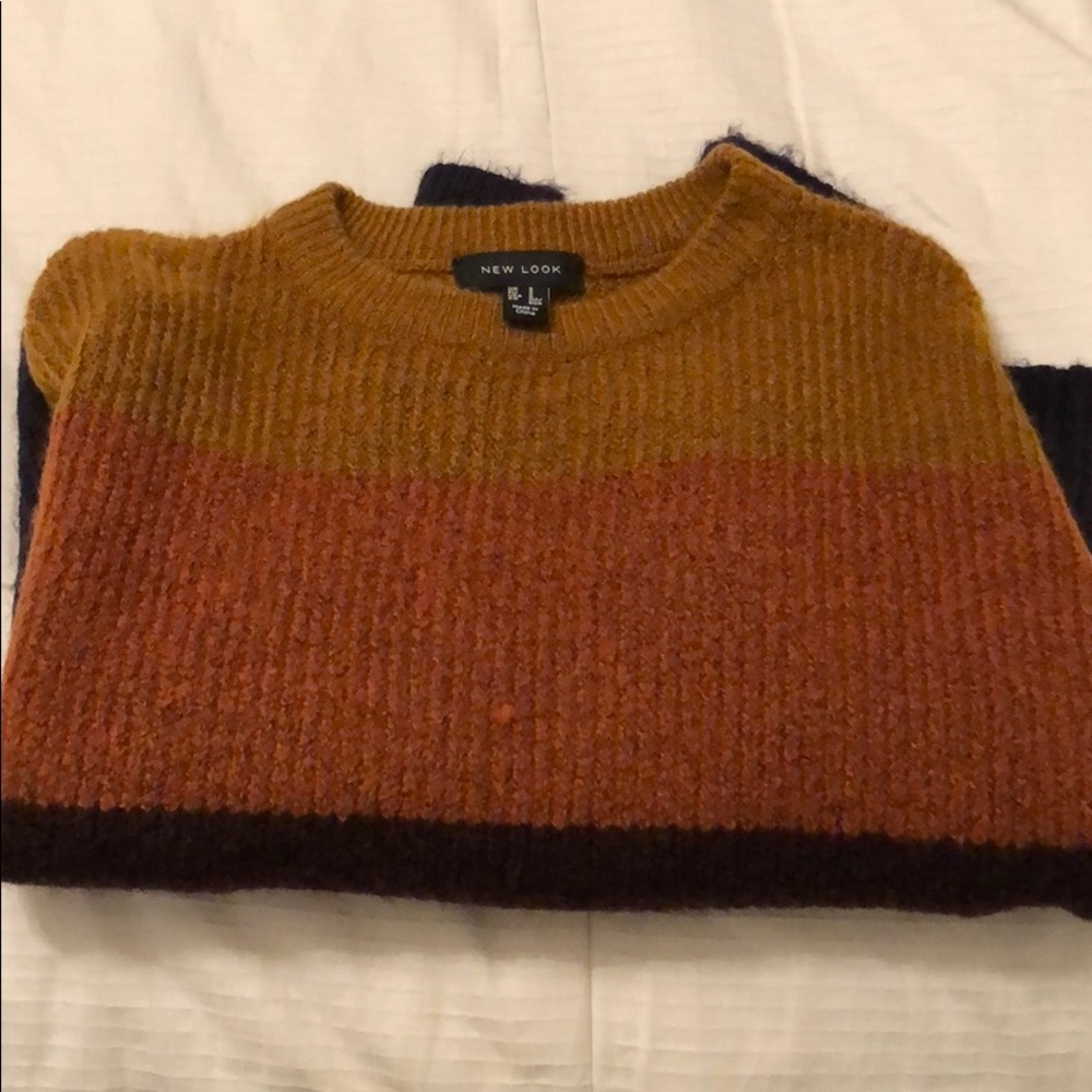 New Look Color Block Sweater - Picture 2 of 3